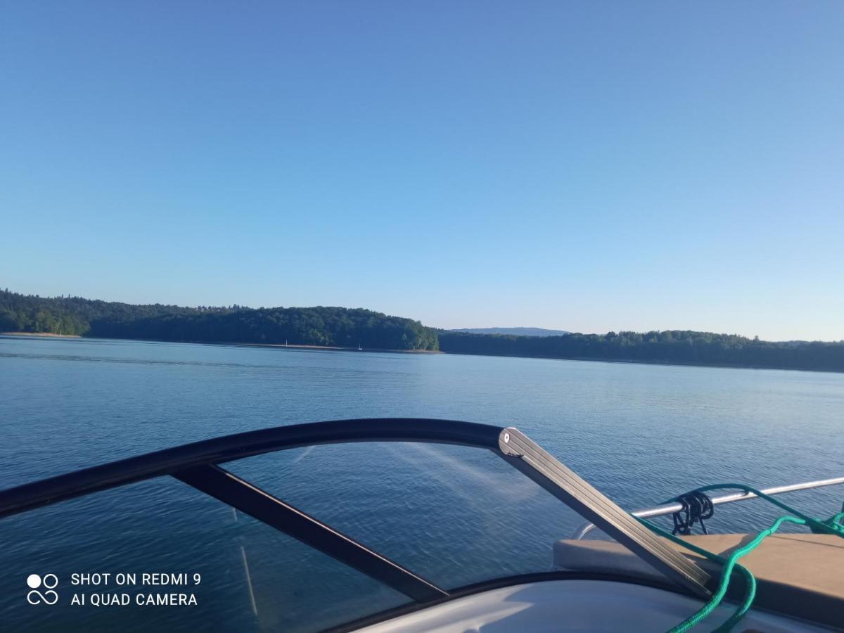 Botel Jacht Elektryczny Bez Patentu